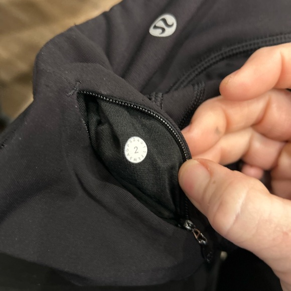 Lululemon Luxtreme Black Leggings with Mesh Detail xs small Size 2 - Picture 5 of 5